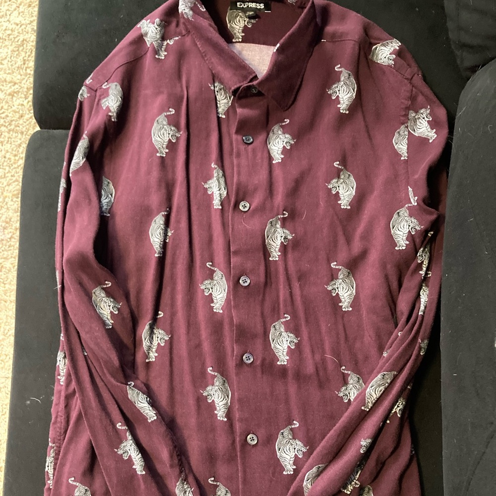Tiger Button Down Longsleeve